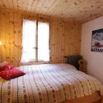 La Portaz Apartament *