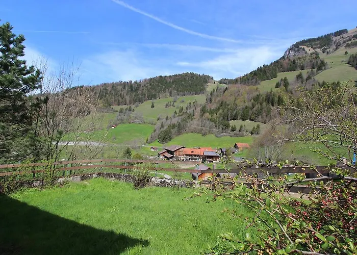 Apartament La Portaz *